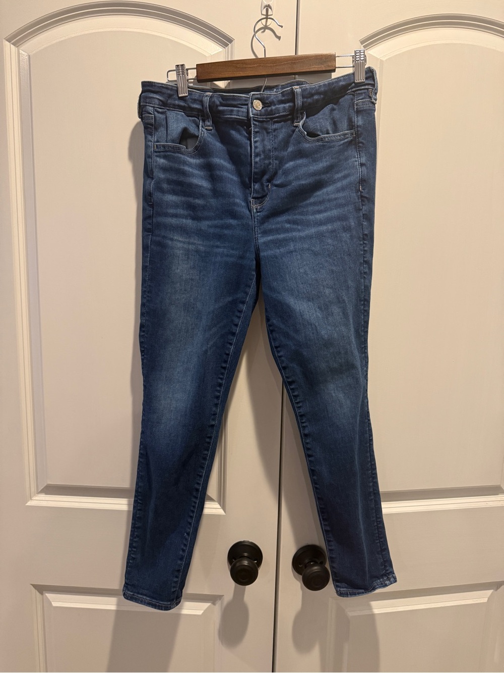 Women’s American Eagle High-Rise Dark Blue Skinny Jeans